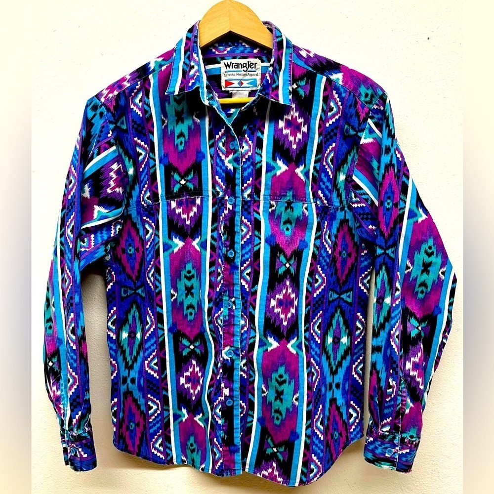 Wrangler Vintage 90s Purple/ Turquoise Southwestern /Aztec Striped Button Up (L)